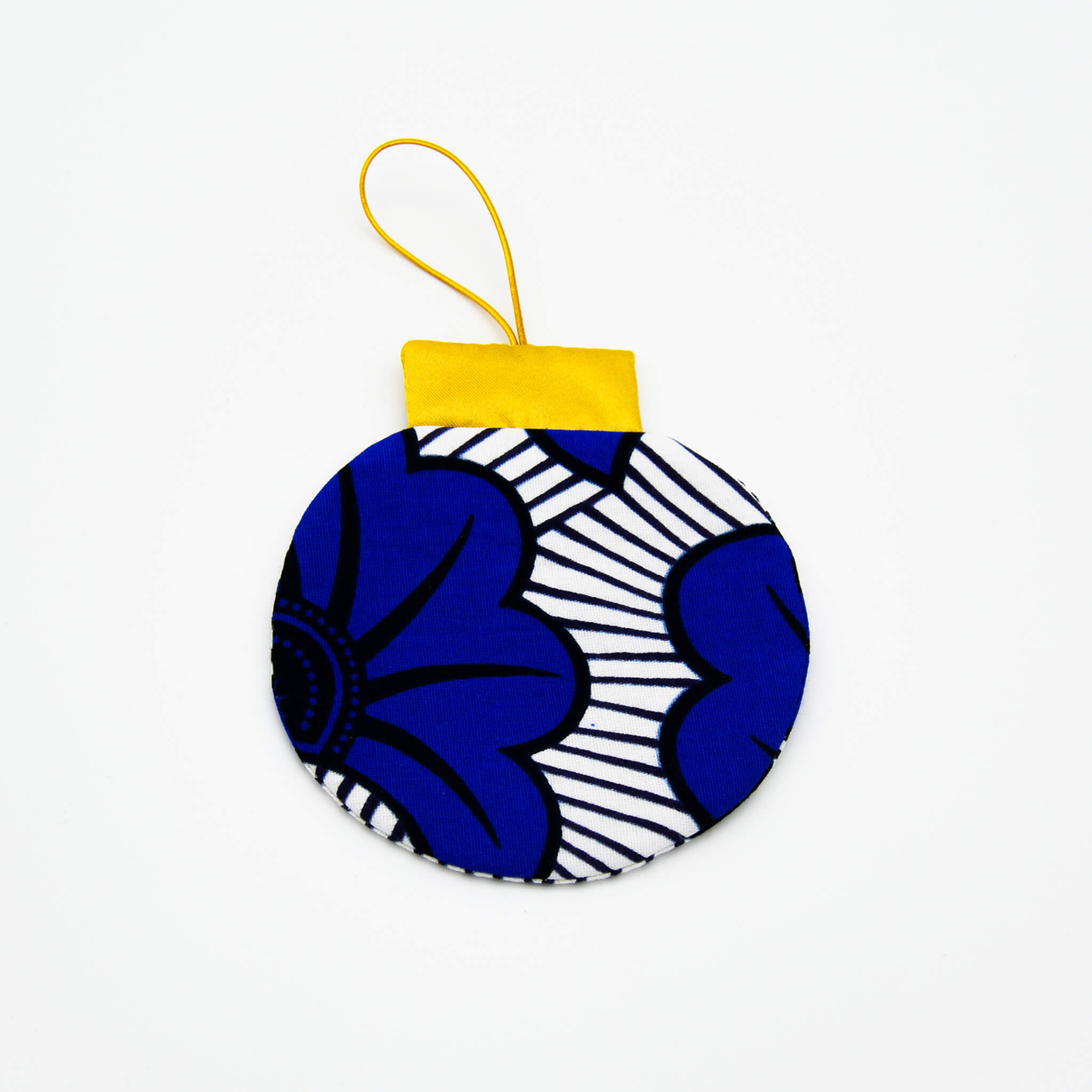Ornement de Noël plat en tissu recyclé – motif floral bleu et blanc