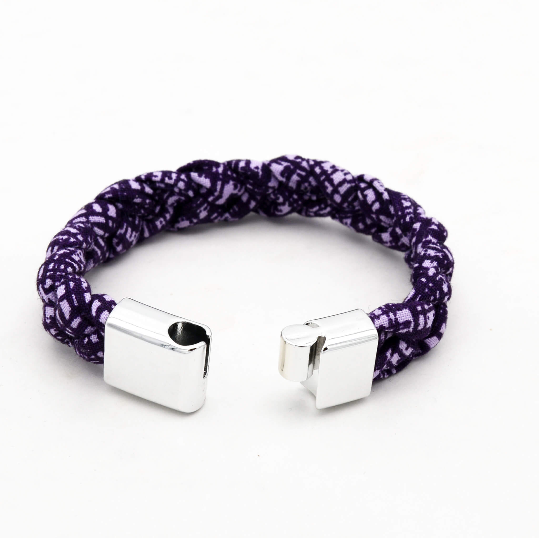 Bracelet tressé violet – Fermoir métallique