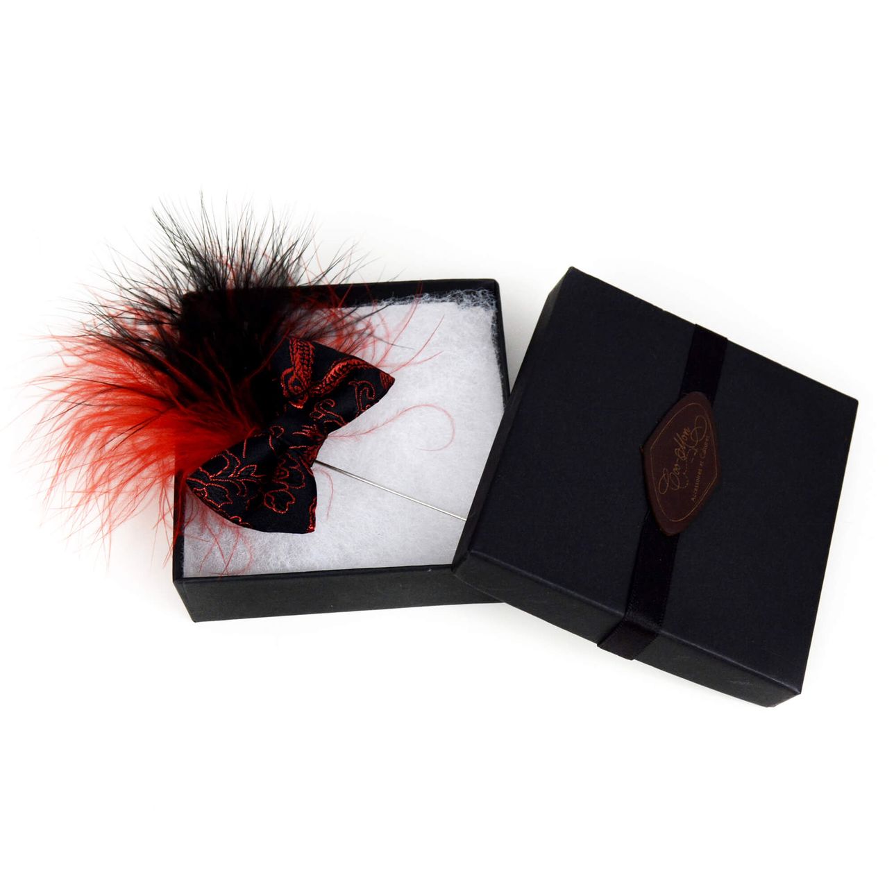 Épinglette Noeud Papillon Rouge Noir Brocart Chinois Et Plume