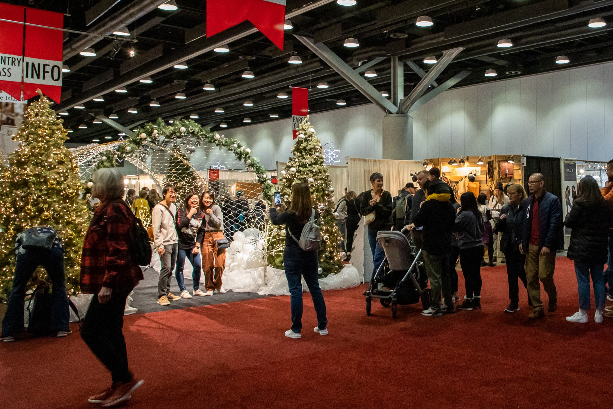 Le Marché de Noël Circle Craft 2023 : Une Féérie d'Artisanat Unique