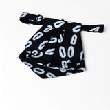 Women short -black and white graphic pattern
