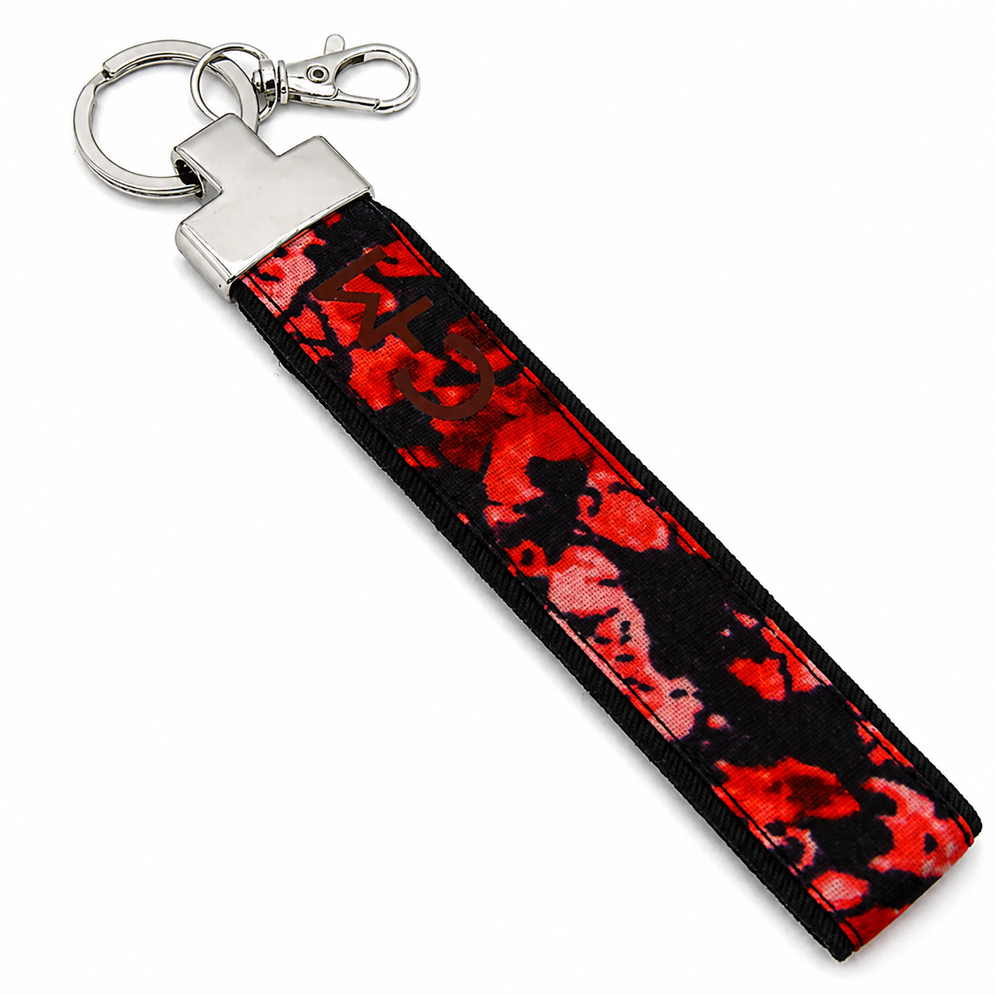 Porte-clé en tissu rouge et noir Coo-Mon avec anneau et mousqueton sur fond blanc
