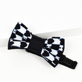 baby boy and toddler black and white bow tie handmade in Quebec by Coo-Mon