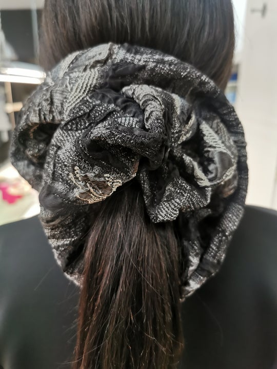 Oversized Scrunchie, Avis grey