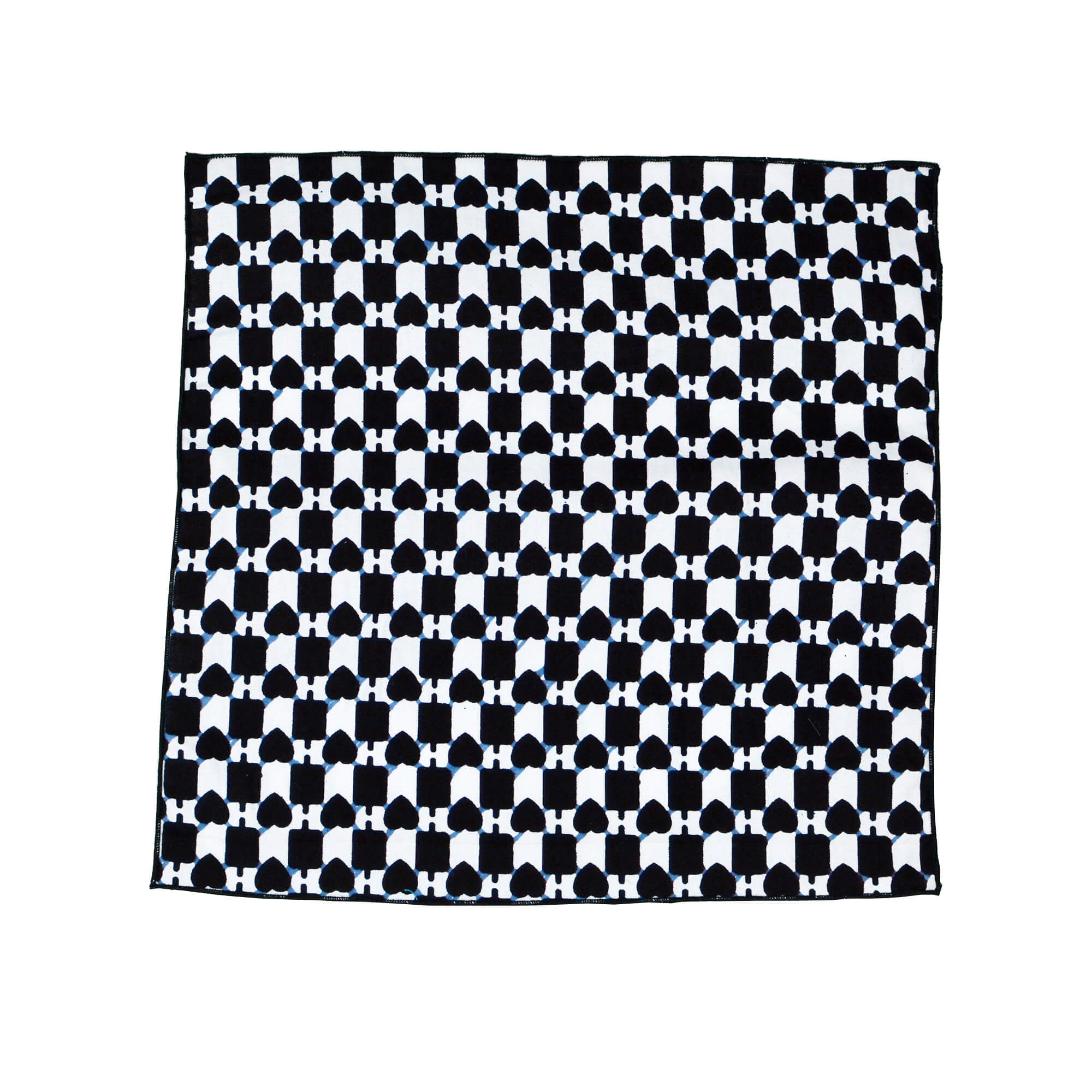 pochette de costume noir et blanc fait au Canada avec des motifs de coeurs et carreaux